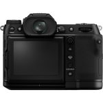 FUJIFILM GFX 50S II Medium Format Mirrorless Camera With 35-70mm Lens Kit - Image 2