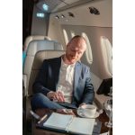 Zhiyun MOLUS X100 Bi-Color Pocket COB Monolight (Combo Kit) - Image 43