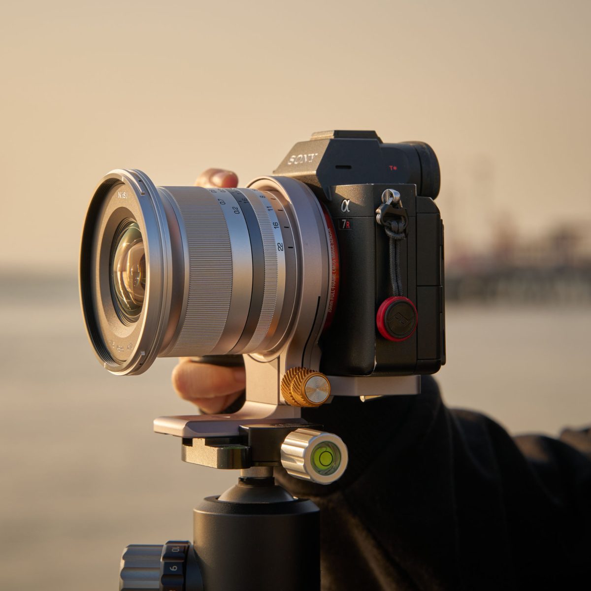 NiSi Wizard W-63 Camera Positioning Bracket For Sony - Image 21