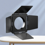 Ulanzi 4-Leaf Barndoors with Mini Bowens Mount L059GBB1 - Image 7