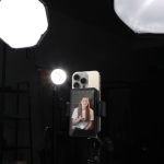 Synco XView M4 Selfie Monitor Screen for Phone Vlogging – Black - Image 3