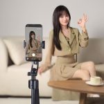 Ulanzi TT23 Auto Face Tracking Tripod and Selfie Stick - Image 10