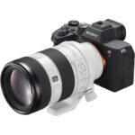 Sony FE 70-200mm f/4 Macro G OSS II Lens (Sony E) - Image 12